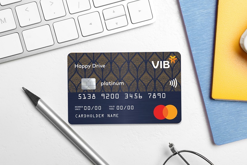 Thẻ VIB Happy Drive tích lũy 30 lít xăng cho mỗi 10 triệu đồng thanh toán phí bảo hiểm Prudential qua Internet Banking / MyVIB (ảnh: VIB)