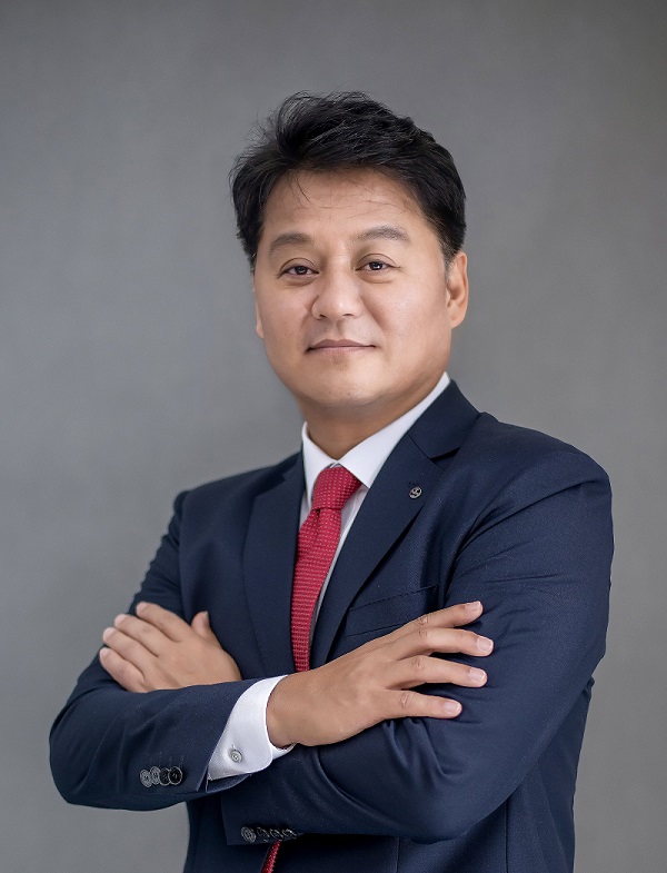 Ông Kang Gew Won vừa được chính thức bổ nhiệm là Tổng Giám đốc Ngân hàng Shinhan Việt Nam