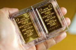 Lạm phát leo thang, vàng vượt ngưỡng 70 triệu đồng/lượng