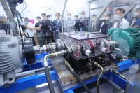 Bosch Việt Nam khánh thành Phòng thí nghiệm công nghệ Ô tô Bosch tại Trường Đại học