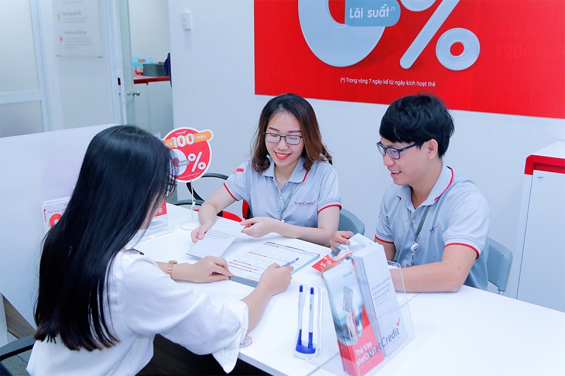 Lãi suất, phí cho vay tiêu dùng của Việt Nam được đánh giá còn tương đối cao