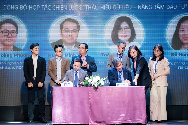 FIDT và FiinGroup ký kết hợp tác chiến lược trong khuôn khổ hội thảo để mang đến các dịch vụ tài chính hiệu quả cho NĐT trên TTCK Việt Nam