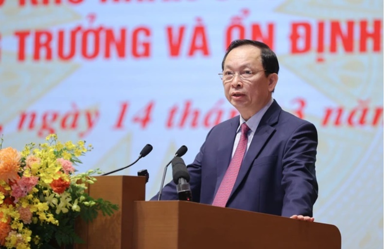 Phó Thống đốc Thường trực NHNN Đào Minh Tú phát biểu tại Hội nghị. 
