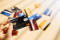 Giải pháp nâng cao chất lượng dịch vụ thẻ tín dụng ngân hàng