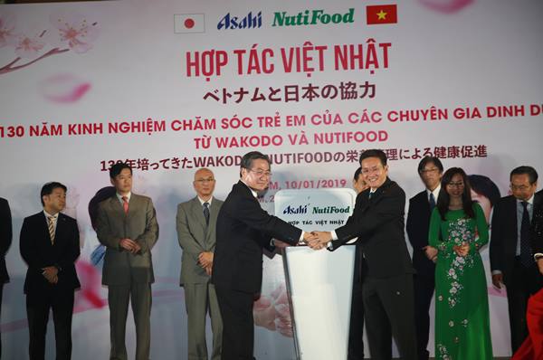 Thành lập liên doanh giữa Asahi -NutiFood đưa thương hiệu WAKADO vào Việt Nam 