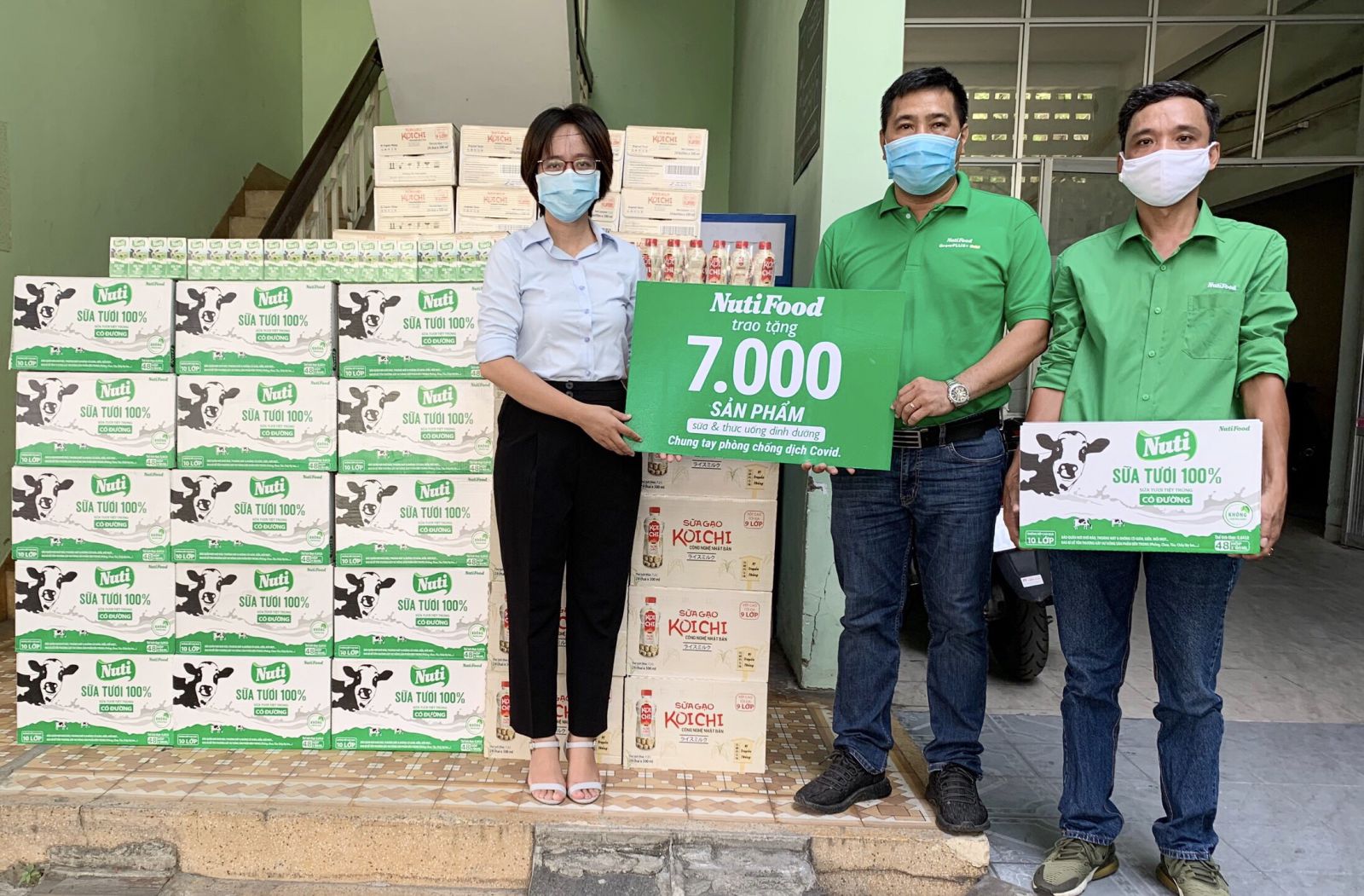 NutiFood tặng các sản phẩm dinh dưỡng cho 3 bệnh viện tại Đà Nẵng