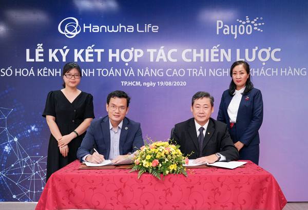 Đẩy mạnh ứng dụng số hóa, Hanwha Life Việt Nam “bắt tay” với MoMo 