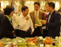 Chung tay cùng nông dân đẩy mạnh tiêu thụ nông sản Việt tại sân nhà
