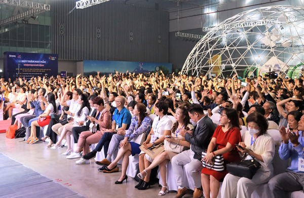 Hơn 40 ngàn lượt người tham quan, trải nghiệm tại Triển lãm Amway Expo 2022