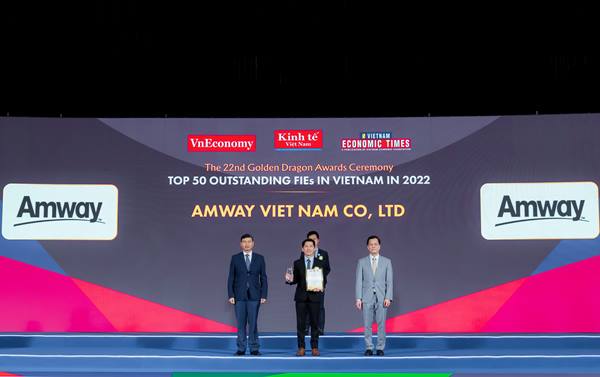 Amway Việt Nam đã được vinh danh tại Giải thưởng Rồng Vàng 2023