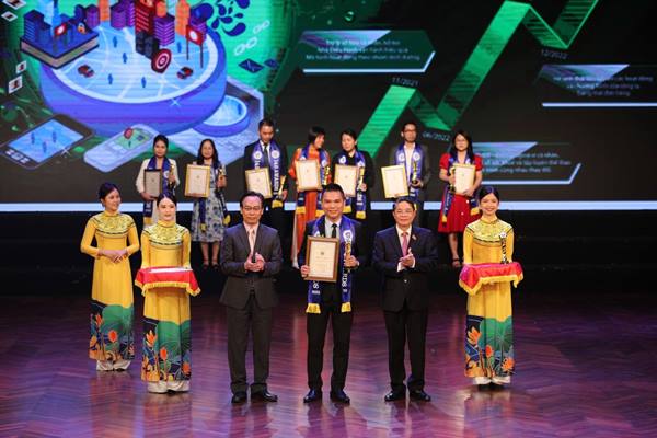 Herbalife Việt Nam được vinh danh “Top Công Nghiệp 4.0 Việt Nam” 