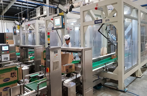 Máy móc thiết bị, dây chuyền sản xuất tại nhà máy sữa Cần Thơ.