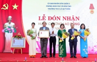 Trường THCS Lê Quý Đôn TP.Hồ Chí Minh đón nhận Huân chương Lao động hạng II