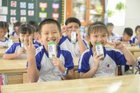 Niềm vui uống Sữa học đường an toàn tại TP.HCM
