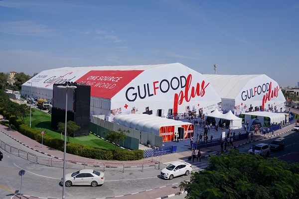 Hội chợ Gulfood Dubai là một trong những hội chợ ngành thực phẩm lớn nhất thế giới. Năm nay hội chợ thu hút hơn 5000 doanh nghiệp từ hơn 125 quốc gia và hàng trăm ngàn lượt khách tham quan.