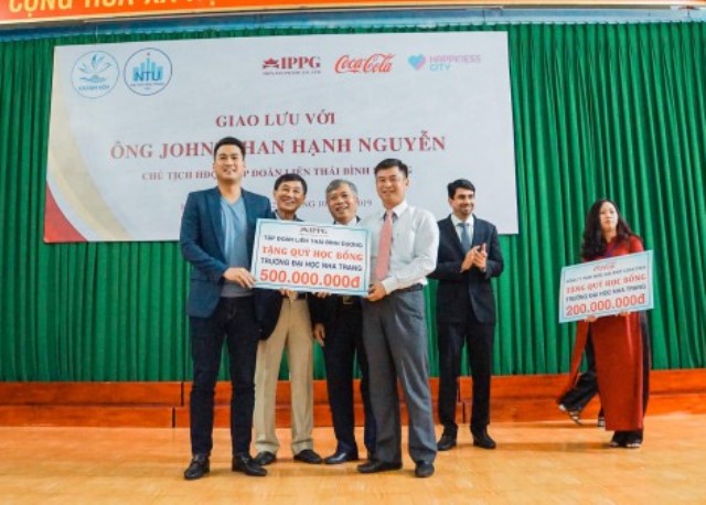 IPPG & Coca-Cola Việt Nam luôn nhiệt tình hỗ trợ sinh viên có hoàn cảnh khó khăn.