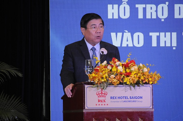 Ông Nguyễn Thành Phong - Chủ tịch UBND TP. HCM phát biểu tại Hội nghị.