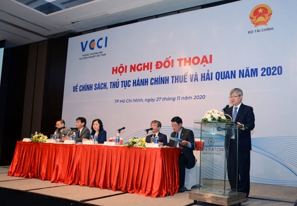 Ông Võ Tân Thành - Phó Chủ tịch VCCI phát biểu tại Hội nghị.