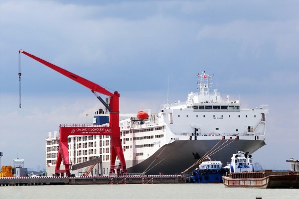Cảng Quốc tế Long An đi vào hoạt động sẽ tăng động lực phát triển kinh tế vùng.