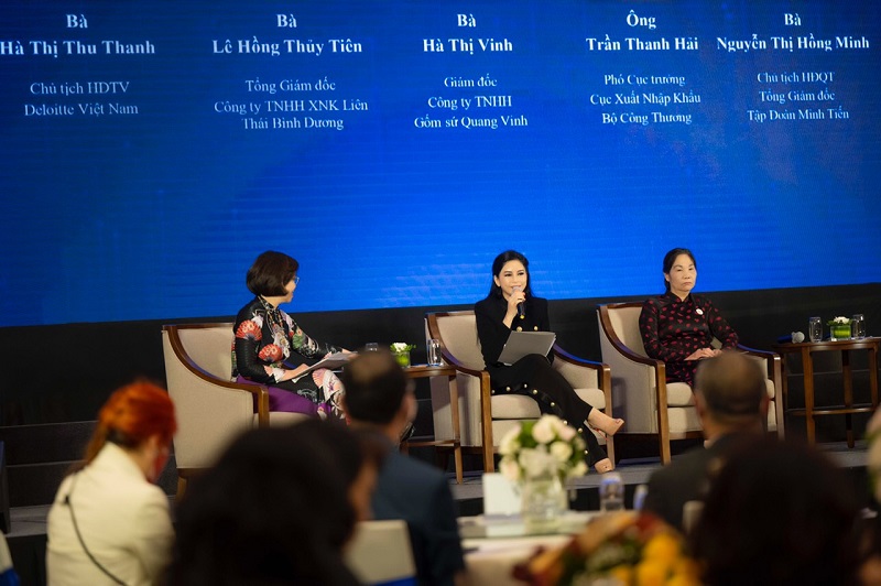 Nữ doanh nhân Lê Hồng Thủy Tiên chia sẻ về những lợi ích khi thực hiện bình đẳng giới trong doanh nghiệp.