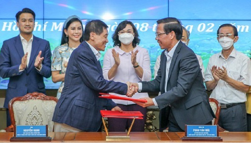 UBND TP.HCM và Tập đoàn Liên Thái Bình Dương (IPPG) đã ký kết Biên bản ghi nhớ nghiên cứu về việc lập đề án xây dựng Trung tâm Tài chính quốc tế Việt Nam tại TP.HCM.