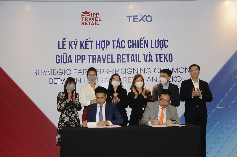 IPP Travel Retail và Công ty Cổ phần Công Nghệ TEKO Việt Nam (thuộc tập đoàn VNLife - kỳ lân công nghệ thứ 2 của Việt Nam) đã chính thức ký kết Thỏa thuận hợp tác triển khai mô hình bán lẻ thế hệ mới (New Retail).