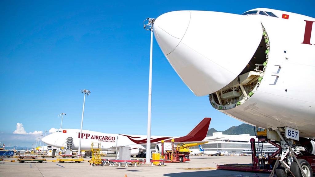 Những chiếc máy bay đầu tiên trong đội bay vận tải hàng hóa của IPP Air Cargo đang hoàn thiện...