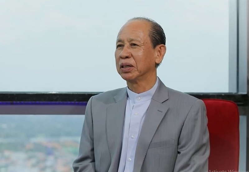 “vua gốm sứ Việt” – doanh nhân Lý Ngọc Minh. Hiện ông là chủ tịch HĐQT kiêm Tổng Giám đốc Công ty TNHH Minh Long I 
