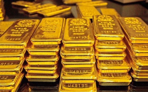 Áp lực từ đồng USD và lợi suất trái phiếu, vàng tiếp đà giảm giá