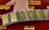 Giá vàng ngày 31/12: Khép lại năm 2022, vàng SJC chạm ngưỡng 67 triệu đồng/lượng