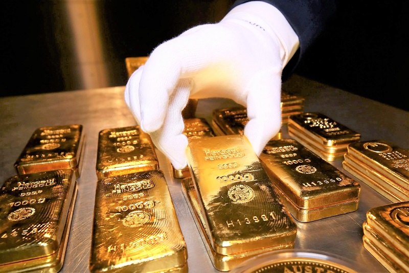 Chuyên gia dự báo giá vàng có thể xuyên thủng ngưỡng 1.800 USD/ounce do chịu nhiều áp lực.