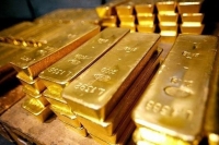 Khủng hoảng ngân hàng lan sang châu Âu, vàng tiếp tục tăng mạnh