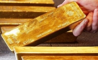 Lo ngại hệ thống ngân hàng trục trặc, vàng bật tăng vượt ngưỡng 2.000 USD/ounce