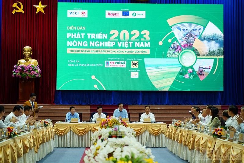 Diễn đàn “Phát triển Nông nghiệp Việt Nam 2023” chủ đề “Thu hút doanh nghiệp đầu tư cho nông nghiệp bền vững”.