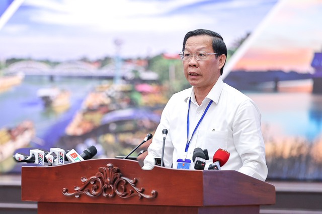 Chủ tịch UBND TP HCM Phan Văn Mãi cho rằng, việc thành lập Quỹ phát triển hệ thống giao thông vùng là hết sức cần thiết - Ảnh: VGP/Nhật Bắc.