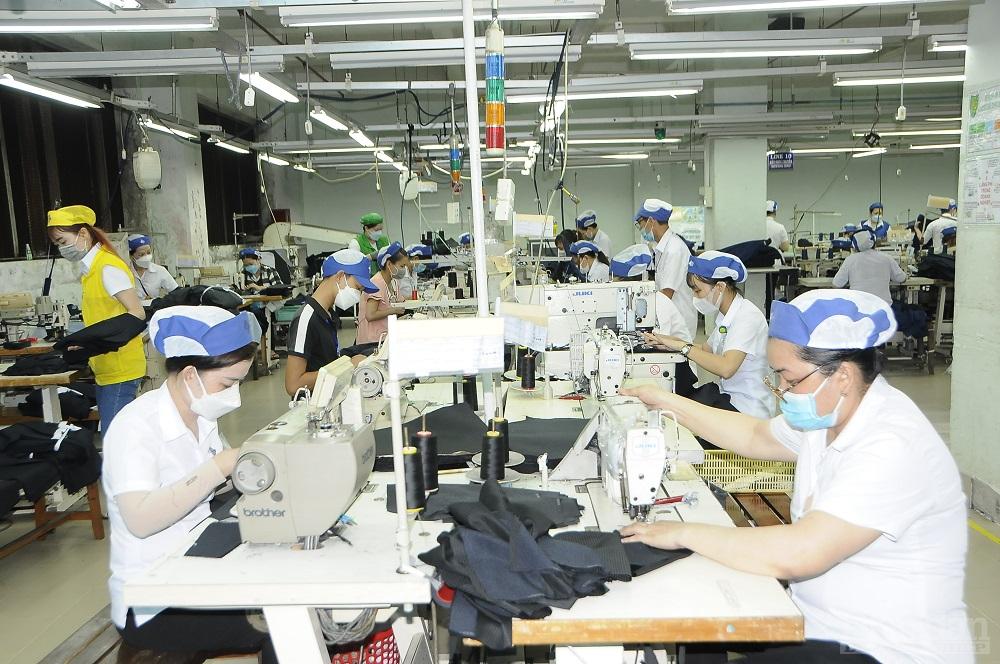 ngay từ 2 tháng đầu năm 2024, ngành dệt may Việt Nam đã đón nhận sự khởi đầu khá tích cực. Ảnh: Đình Đại.