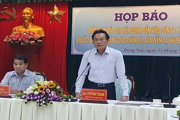 Phó chủ tịch UBND tỉnh Võ Văn Chánh và Trưởng ban Tuyên giáo Tỉnh ủy Thái Bảo đã chủ trì buổi họp báo về việc công bố thông tin 