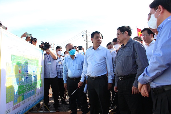 ngày 6/2/2022 (mùng 6 Tết), Thủ tướng Phạm Minh Chính chính thức đi kiểm tra, đôn đốc, nắm tình hình triển khai dự án Cảng hàng không quốc tế Long Thành (sân bay Long Thành, Đồng Nai).