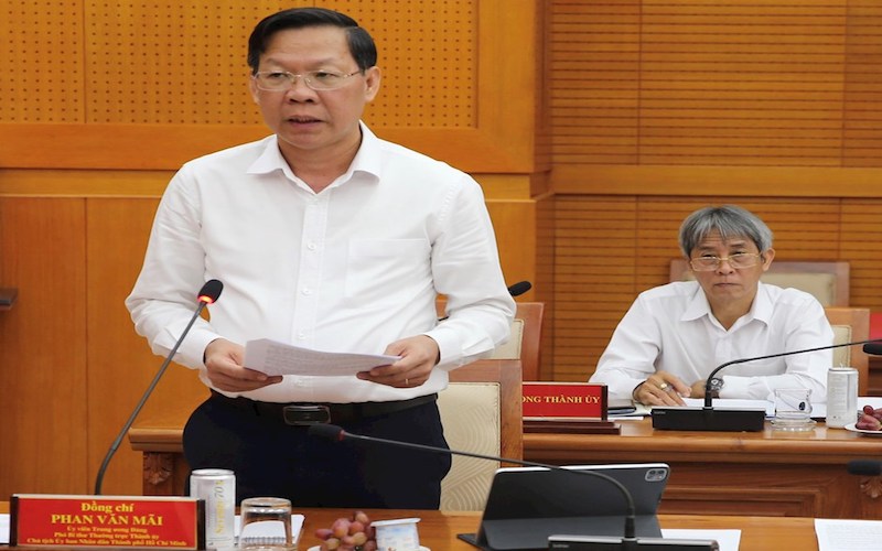 Chủ tịch UBND TP.HCM Phan Văn Mãi kiến nghị 2 nhóm vấn đề lớn tập trung chủ yếu đến vấn đề cơ chế đặc thù và đất đai đến Bộ TN-MT