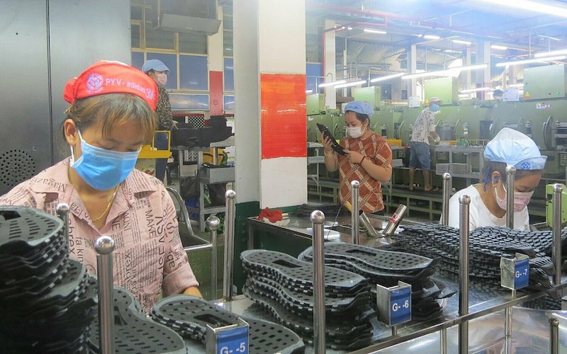 Công ty TNHH Pou Yuen Việt Nam thuộc Tập đoàn quốc tế Pou Chen Đài Loan, hoạt động ở lĩnh vực sản xuất da giày. Đây là doanh nghiệp có số lao động nhất ở TP.HCM. Hiện nay, số lao động của nhà máy lên đến hơn 50.500 người