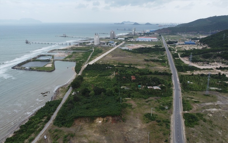 Dự án cao tốc Khánh Hòa - Buôn Ma Thuột giai đoạn 1 có chiều dài khoảng 117,5 km, tổng mức đầu tư gần 21.000 tỉ đồng.