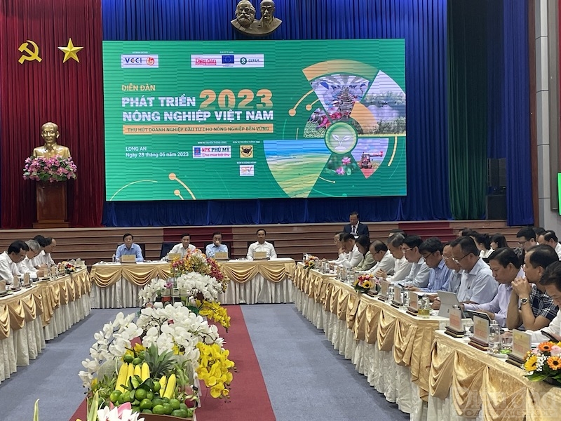 chương trình hợp tác phát triển kinh tế - xã hội giữa Thành phố Hồ Chí Minh với các tỉnh, thành vùng Đồng bằng sông Cửu Long đến năm 2025 đang mở ra cơ hội thu hút dự án từ các nhà đầu tư 