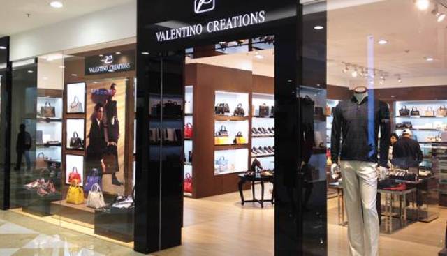 Điểm tựa vững chắc tại thị trường Việ Nam cho thương hiệu Valentino Creations làSự 