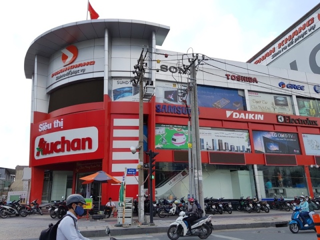 Chuỗi bán lẻ Auchan thuộc sở hữu của một trong những gia tộc giàu có nhất thế giới.