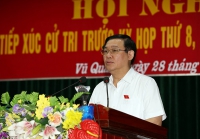 Cử tri huyện Vũ Quang (Hà Tĩnh) ủng hộ chống tham nhũng “không vùng cấm”