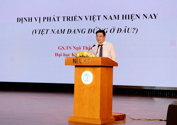 GS.TS Ngô Thắng Lợi (ĐH KTQD). Ảnh: Nguyễn Việt