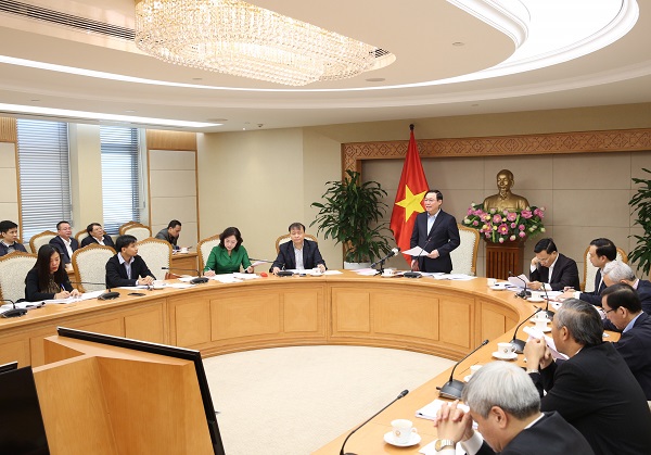 Phó Thủ tướng Vương Đình Huệ, Trưởng Ban chỉ đạo điều hành giá của Chính phủ nhấn mạnh tại phiên họp cuối năm, đề xuất Thủ tướng và Chính phủ kế hoạch điều hành giá trong năm 2020. Ảnh: Thành Chung