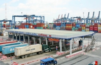 Bộ Công Thương: Đề nghị cảng Cát Lái giảm giá lưu container, lưu bãi