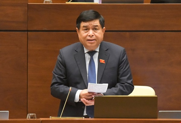 Bộ trưởng Bộ Kế hoạch và đầu tư Nguyễn Chí Dũng.