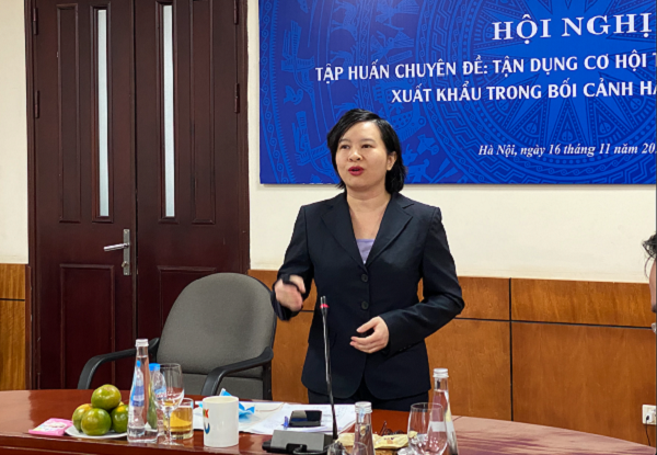 Bà Trịnh Thị Thu Hiền, Trưởng phòng Xuất xứ hàng hóa, Cục xuất nhập khẩu (Bộ Công Thương).